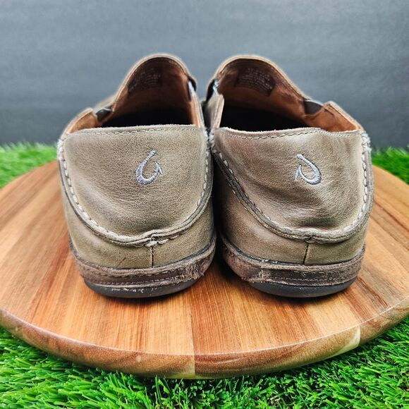 OluKai Moloa Brown Leather Collapsible Heel Loafers Comfort Shoes Mens Size 10.5 main image 10